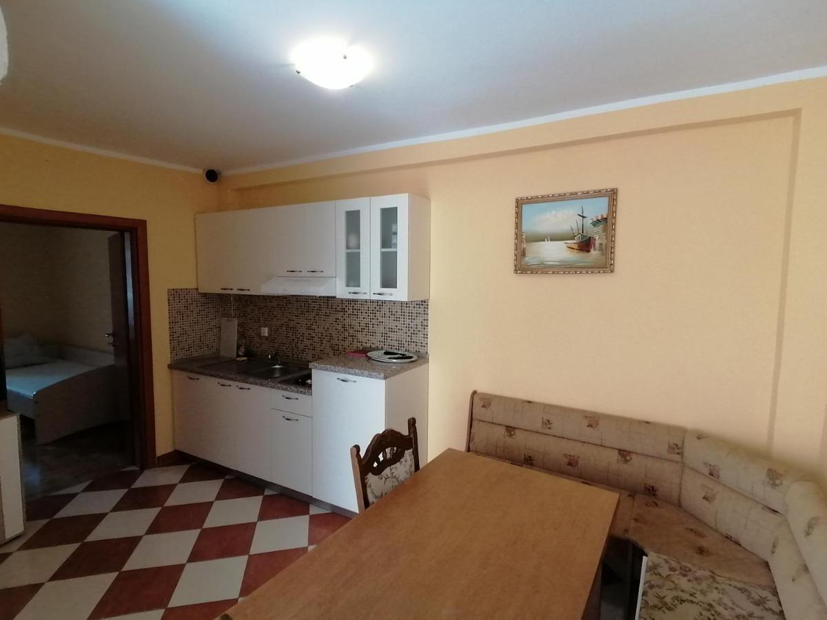 Apartmani Golomeic Crikvenica Bagian luar foto