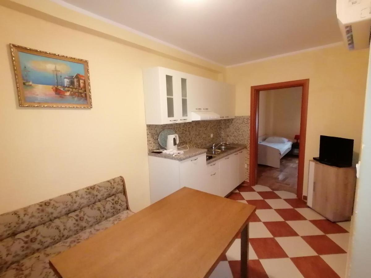 Apartmani Golomeic Crikvenica Bagian luar foto