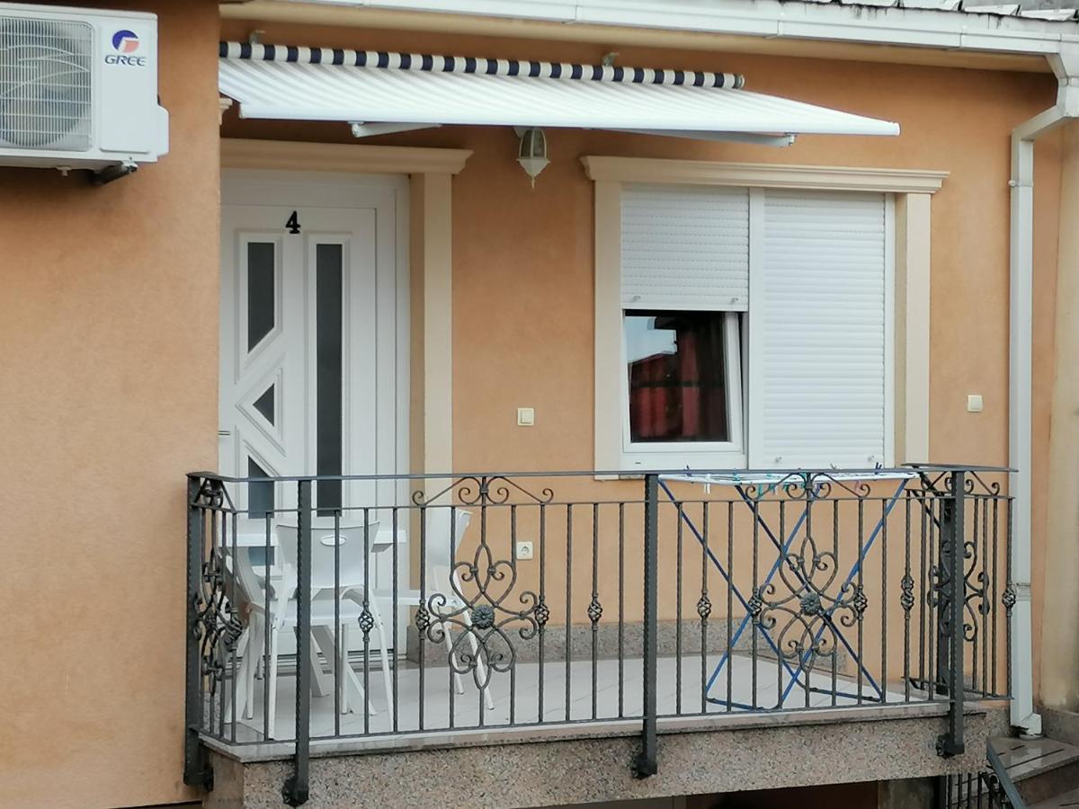 Apartmani Golomeic Crikvenica Bagian luar foto